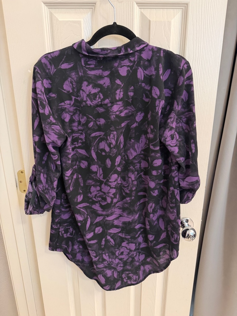 Rock & Republic Black and Purple Floral Zip-Front Blouse - Picture 3 of 3